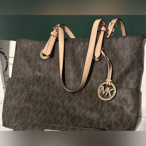 Michael Kors purse